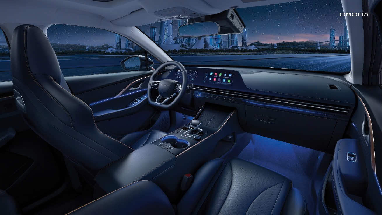 Hệ thống đèn nội thất 64 màu, biến đổi theo giai điệu